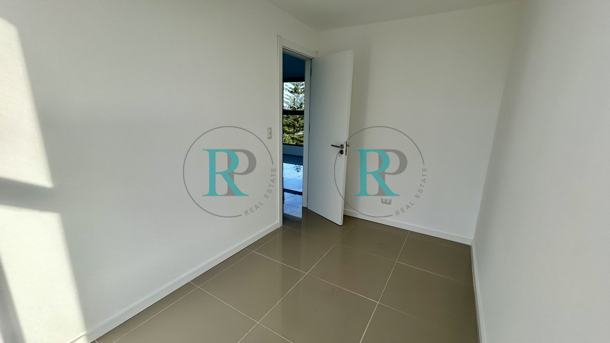 Apartamento ID.2049 - Apartamento de 2 dormitoiros en venta Punta Del Este 