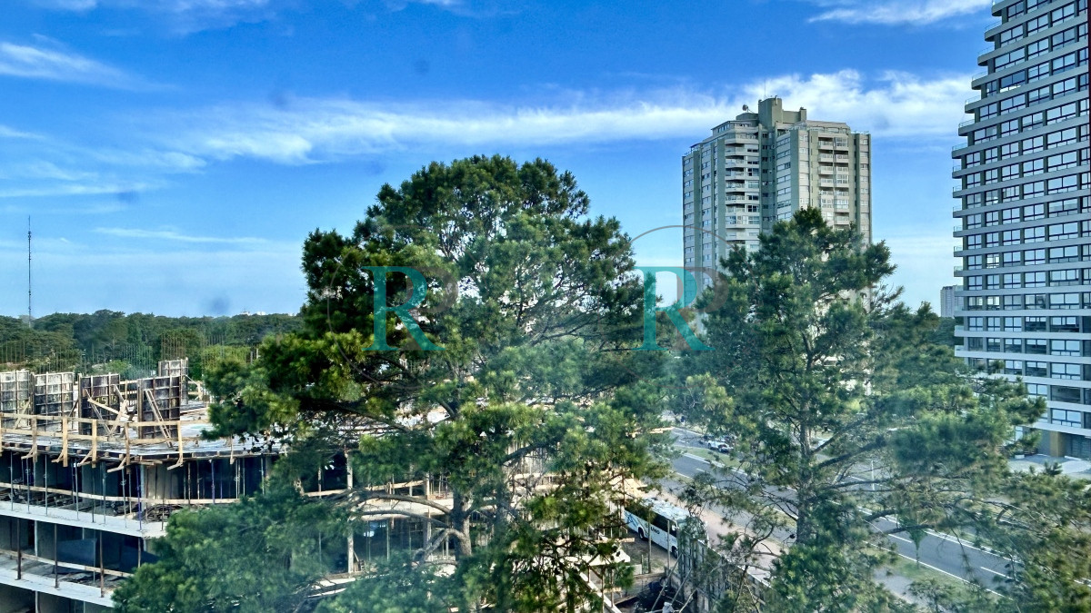 Apartamento ID.2057 - Apartamento en venta 3 dormitorios Punta del Este