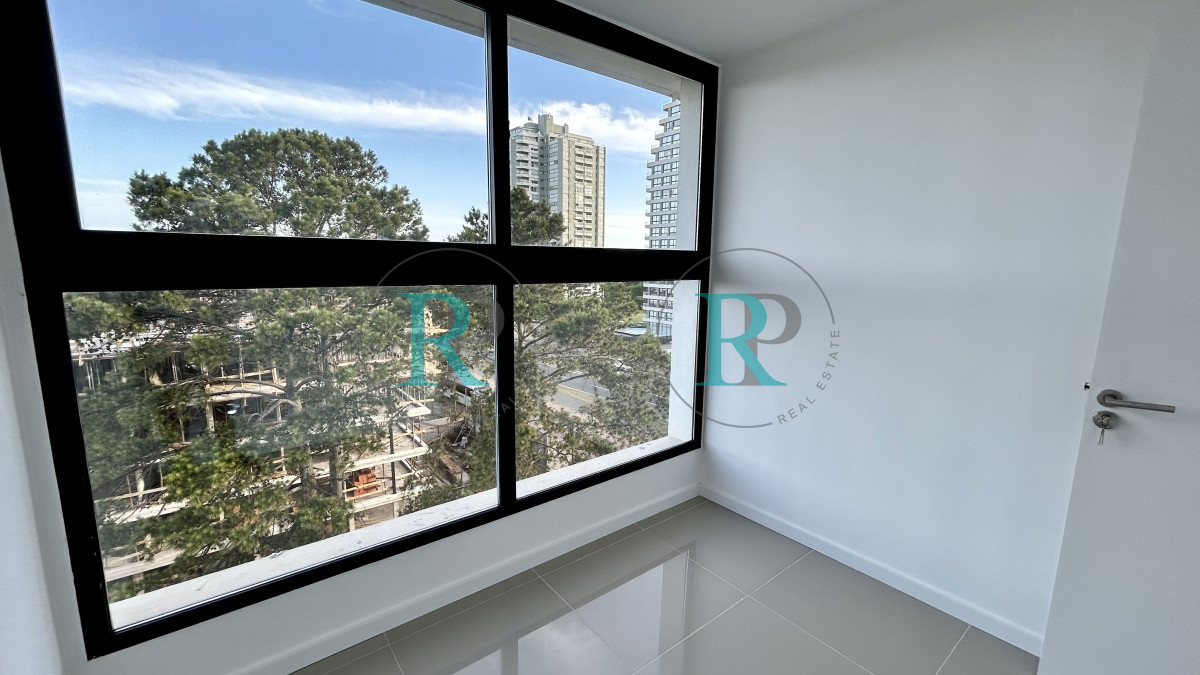 Apartamento ID.2057 - Apartamento en venta 3 dormitorios Punta del Este