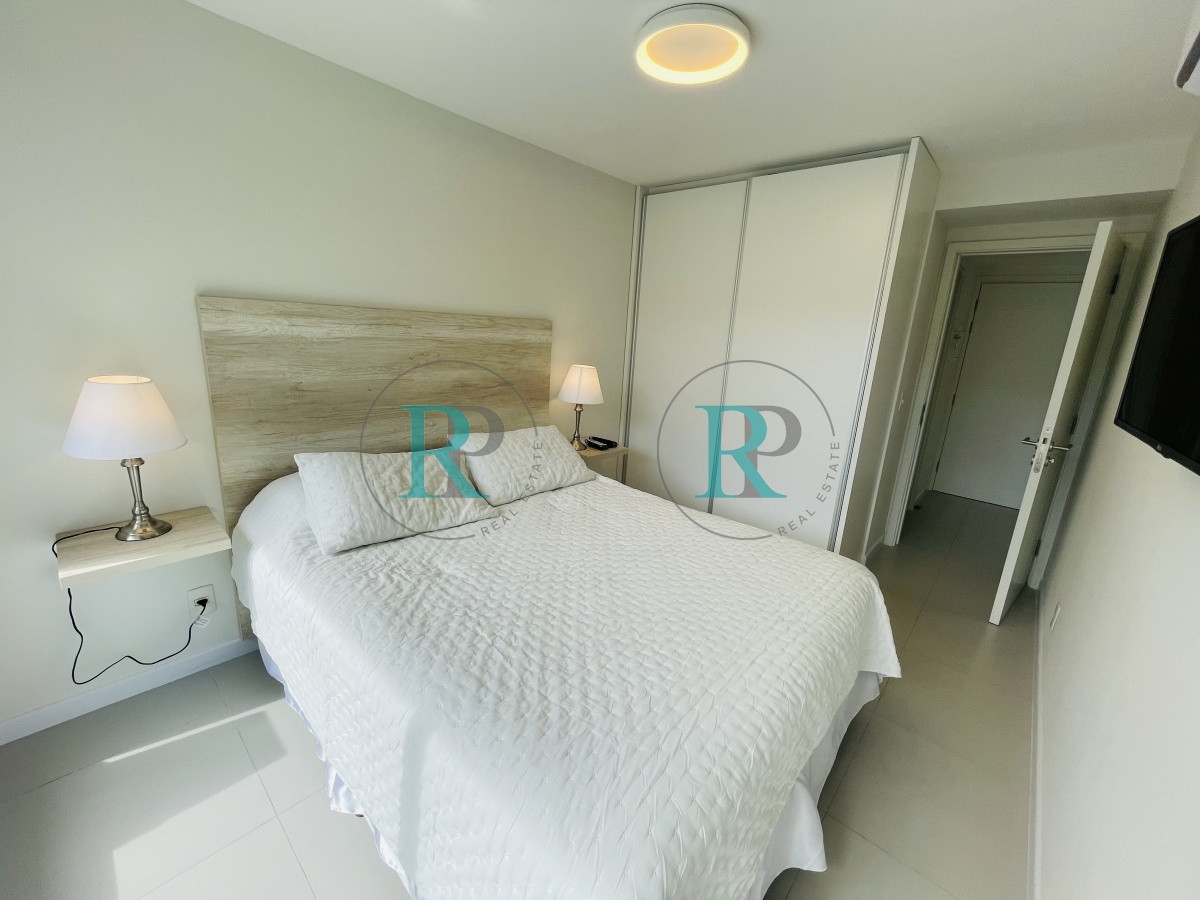 Apartamento ID.385 - Apartamento en venta en Playa Mansa Punta del Este