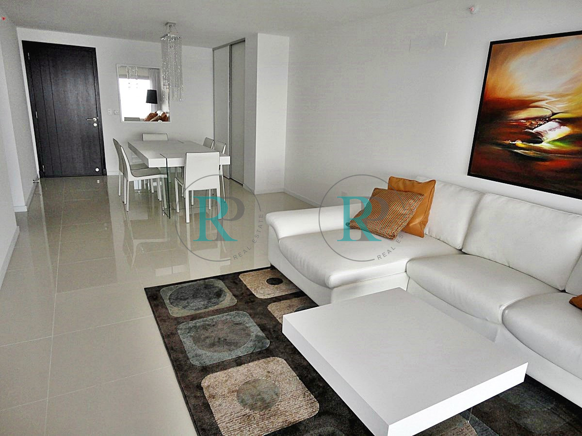 Apartamento ID.2284 - Punta del Este, 3 dormitorios con vista directa al mar