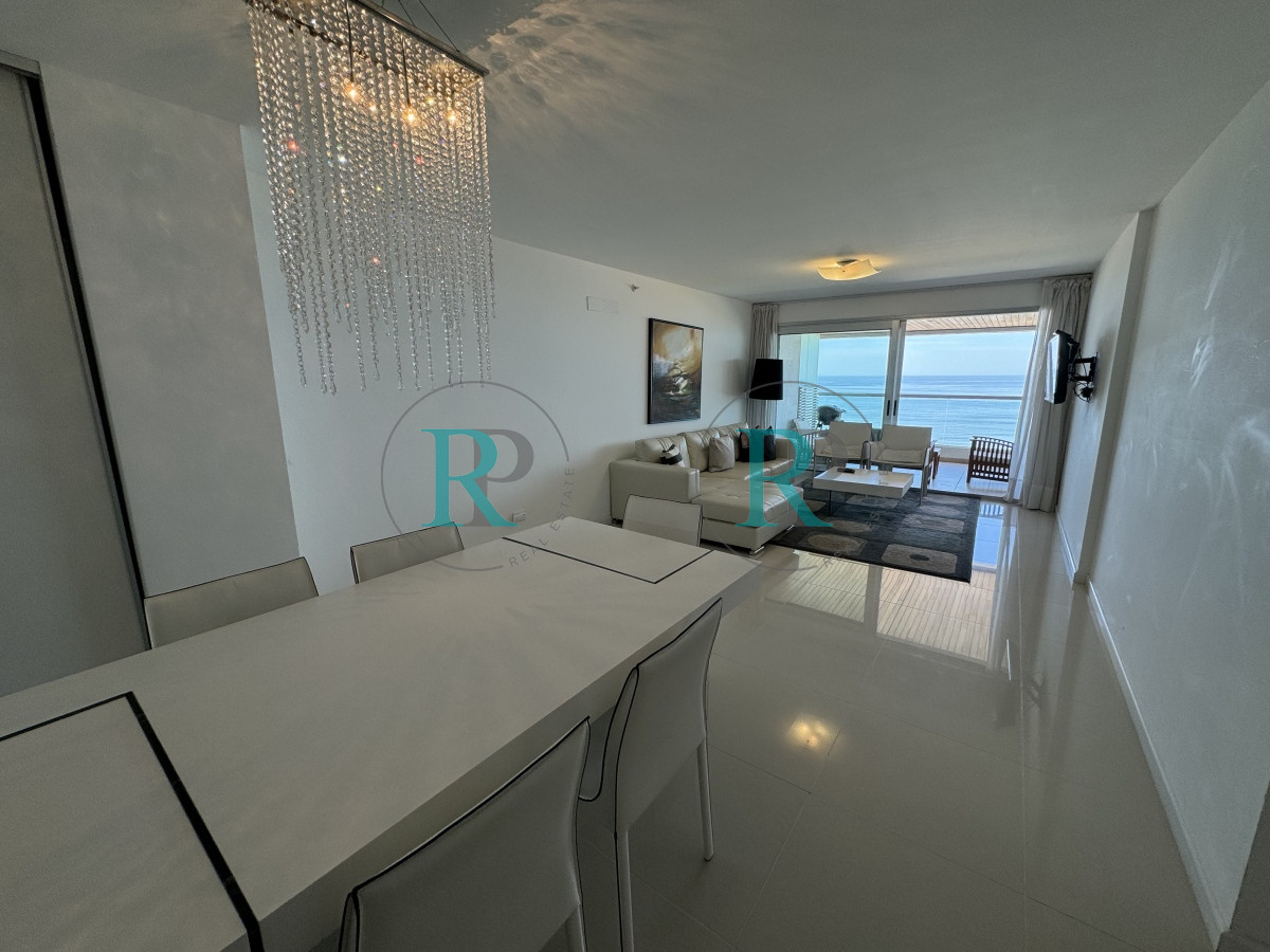 Apartamento ID.2284 - Punta del Este, 3 dormitorios con vista directa al mar