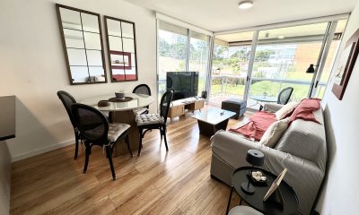 Playa Mansa apartamento 2 dormitorios 2 baños