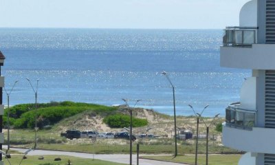 Apartamento con 2 dormitorios y medio en venta en Punta del Este