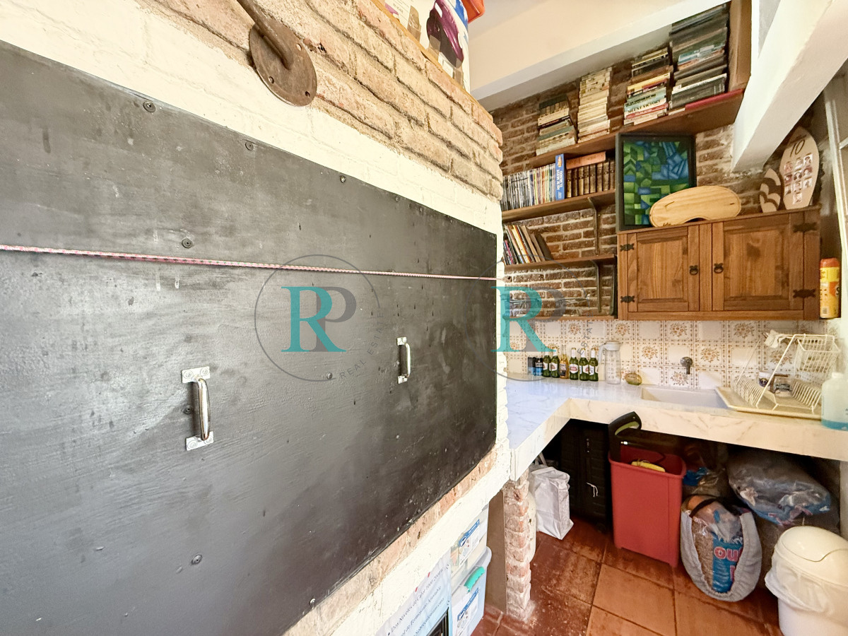 Casa ID.2350 - Casa en venta en Av Córdoba 