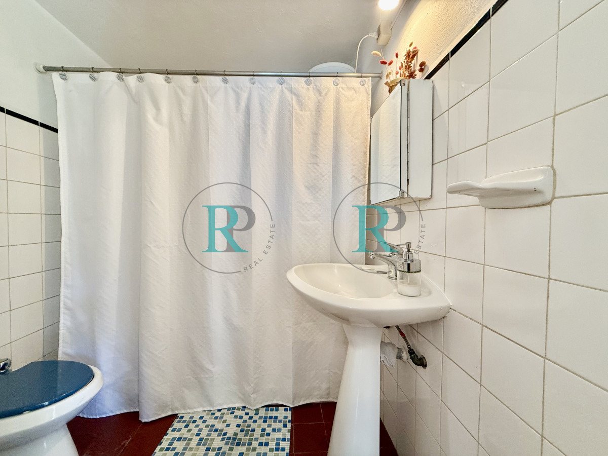 Casa ID.2350 - Casa en venta en Av Córdoba 