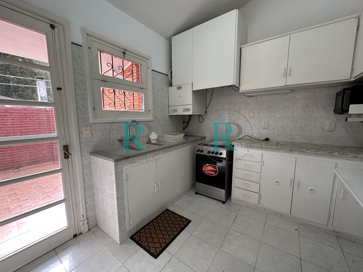 Casa ID.263 - Punta del Este casa en venta de 3 dormitorios en Barrio Cantegril
