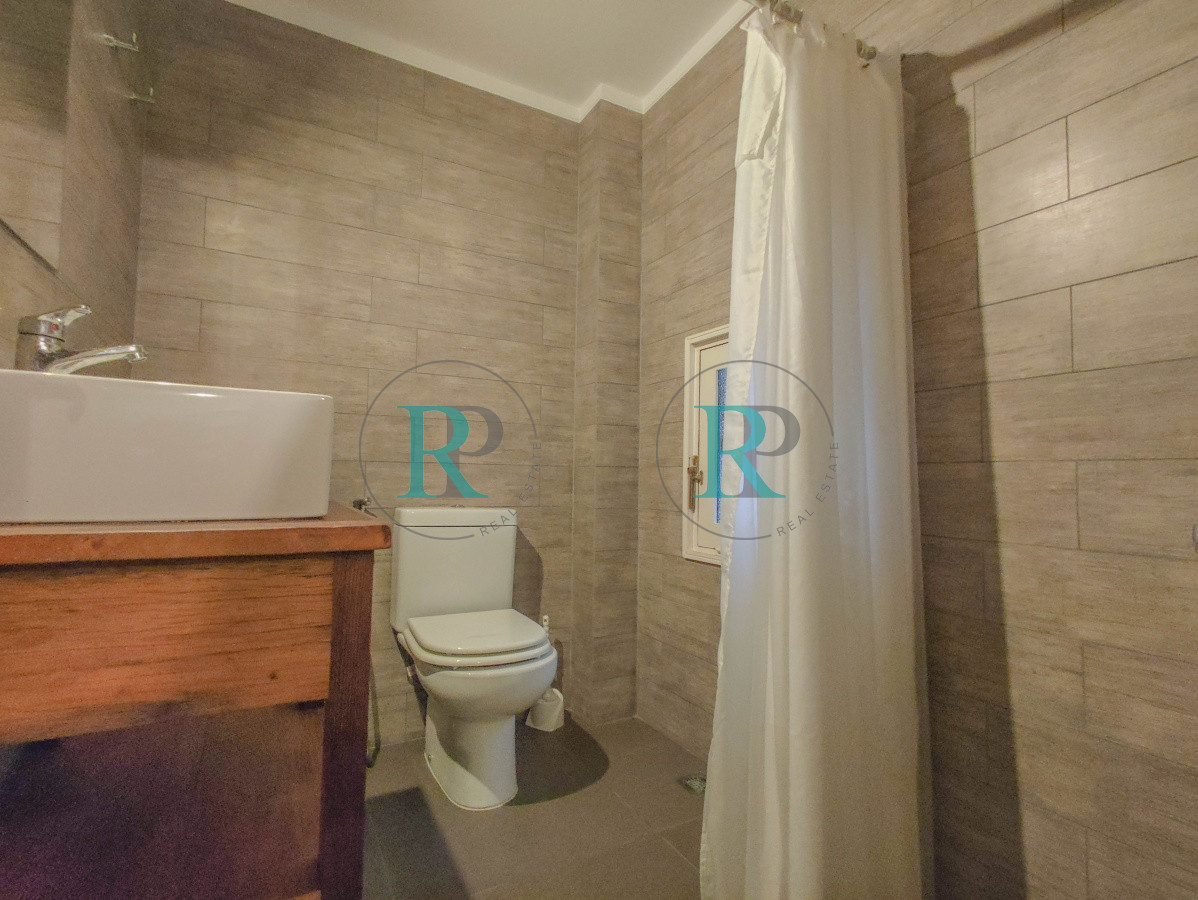 Casa ID.2433 - Casa en venta Playa Mansa 3 dormitorios