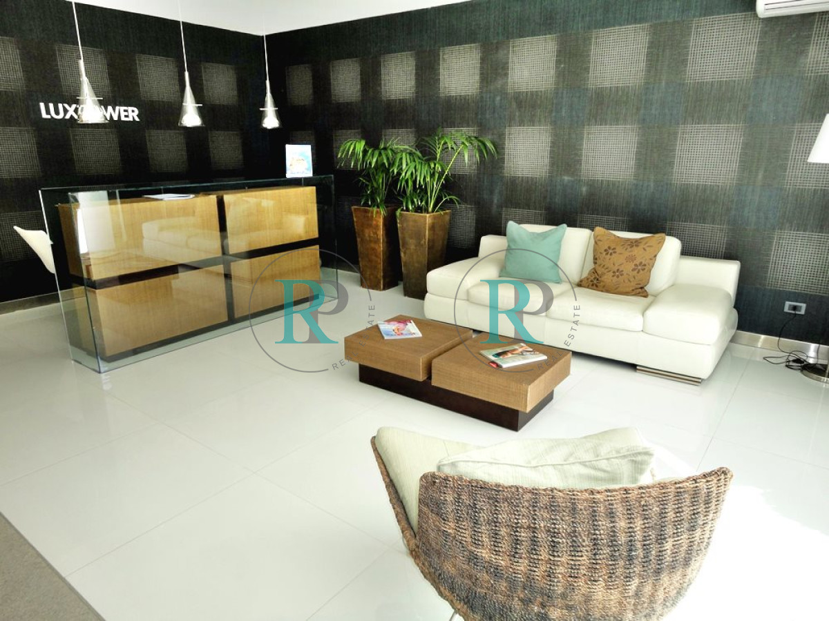 Apartamento ID.2125 - Apartamento de dos dormitorios a metros de playa brava y mansa en Punta del Este