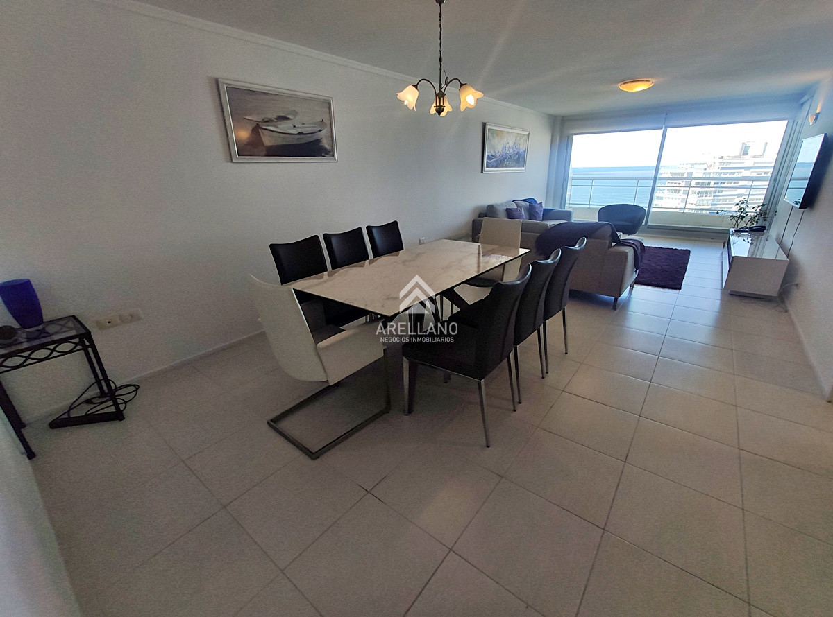 Apartamento ID.1445 - Venta apartamento 3 dormitorios y dependencia 