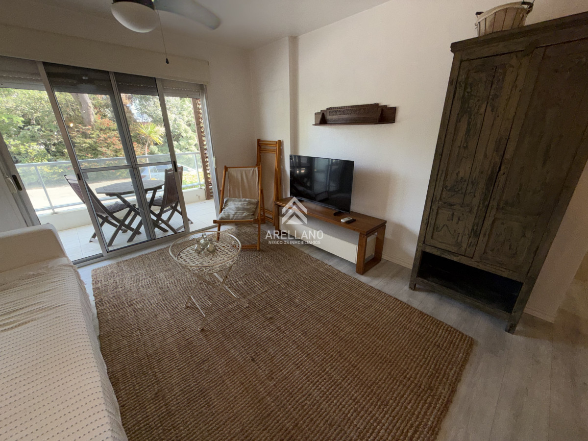 Apartamento ID.5763 - Excelente apartamento  en venta de 2 dormitorios punta del este