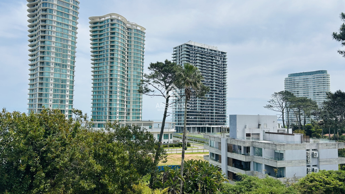 Apartamento ID.4331 - 2 dormitorios, 2 baños playa mansa