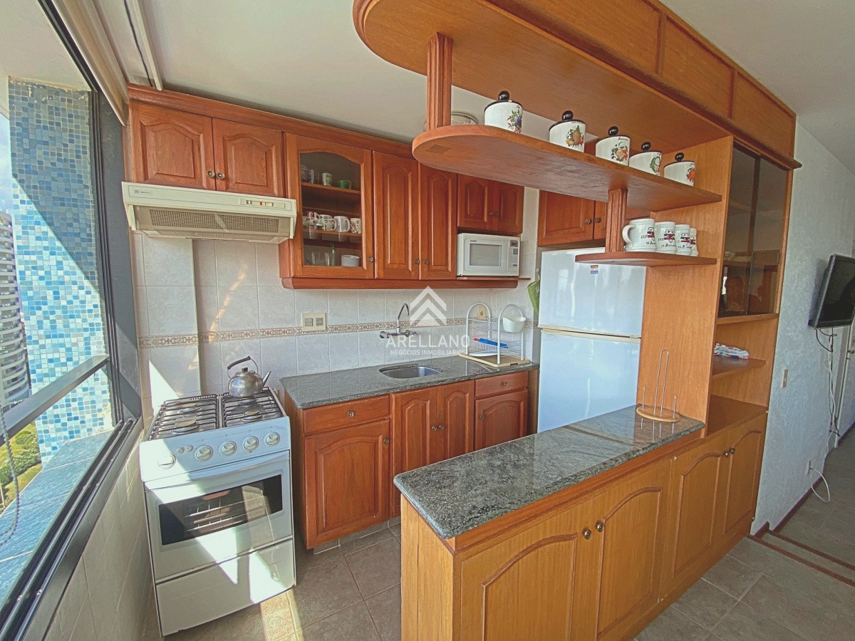 Apartamento ID.1643 - Apartamento de 2 dormitorios en venta Punta del Este