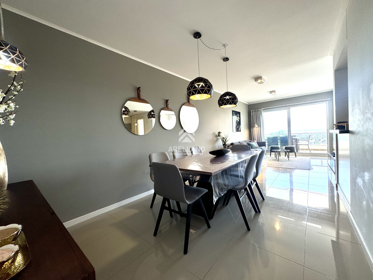 Apartamento ID.5242 - Apartamento de 2 dormitorios con vista al mar