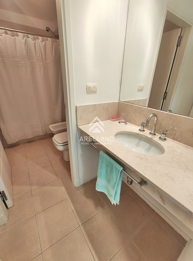 Apartamento ID.1445 - Venta apartamento 3 dormitorios y dependencia 