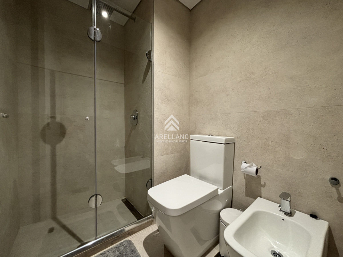 Apartamento ID.5780 - Venta Apartamento 1 dormitorio a estrenar a pasos de playa brava