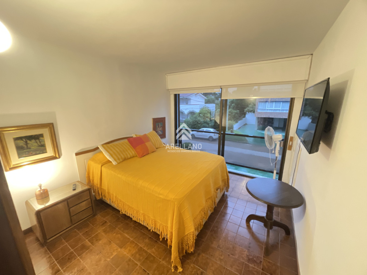 Apartamento ID.6232 - Oportunidad en primera línea 3 dormitorios