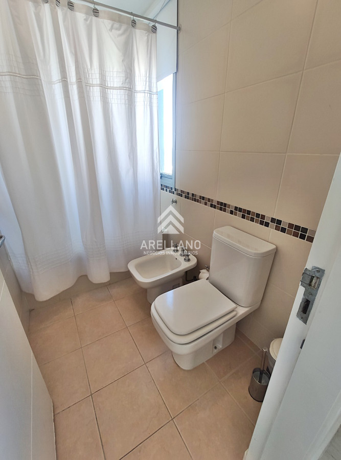 Apartamento ID.1445 - Venta apartamento 3 dormitorios y dependencia 