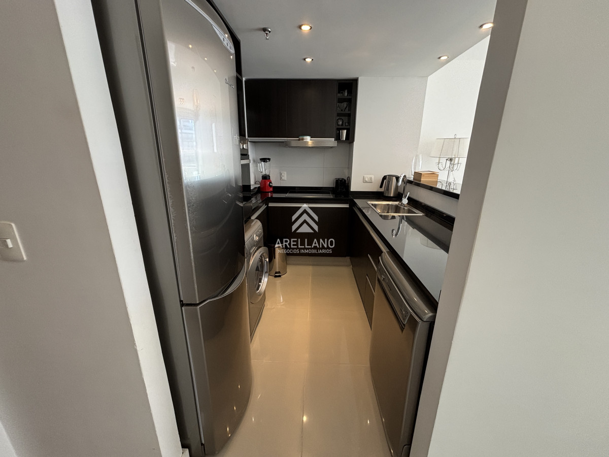 Apartamento ID.1234 - Apartamento piso alto en Forest Tower II Playa Brava 2 dormitorios