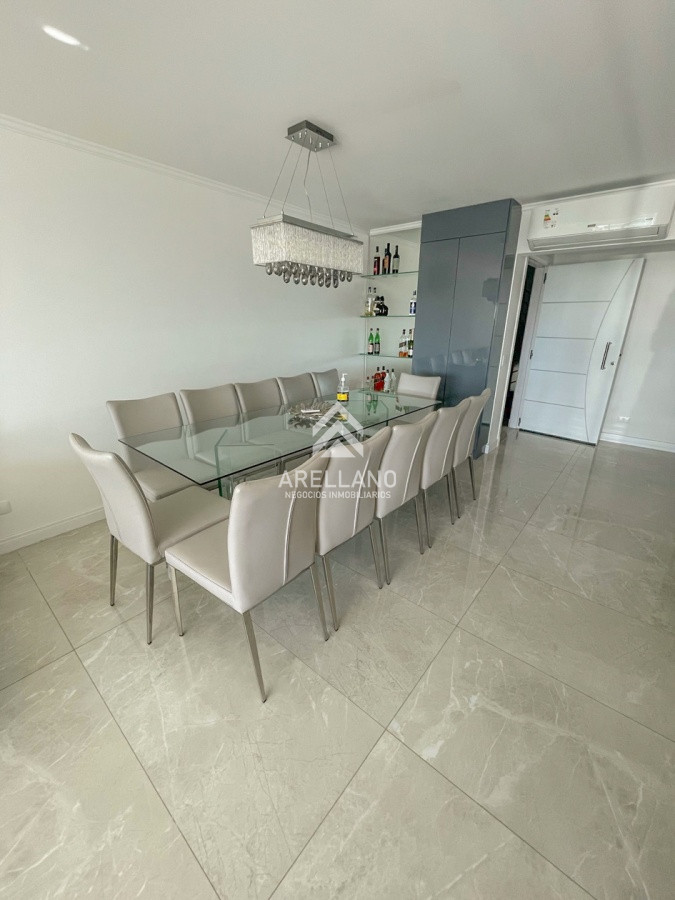 Apartamento ID.1396 - Venta Apartamento 3 dormitorios en Punta del Este