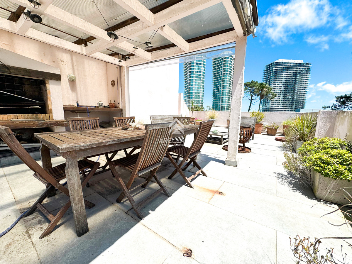 Apartamento ID.4331 - 2 dormitorios, 2 baños playa mansa