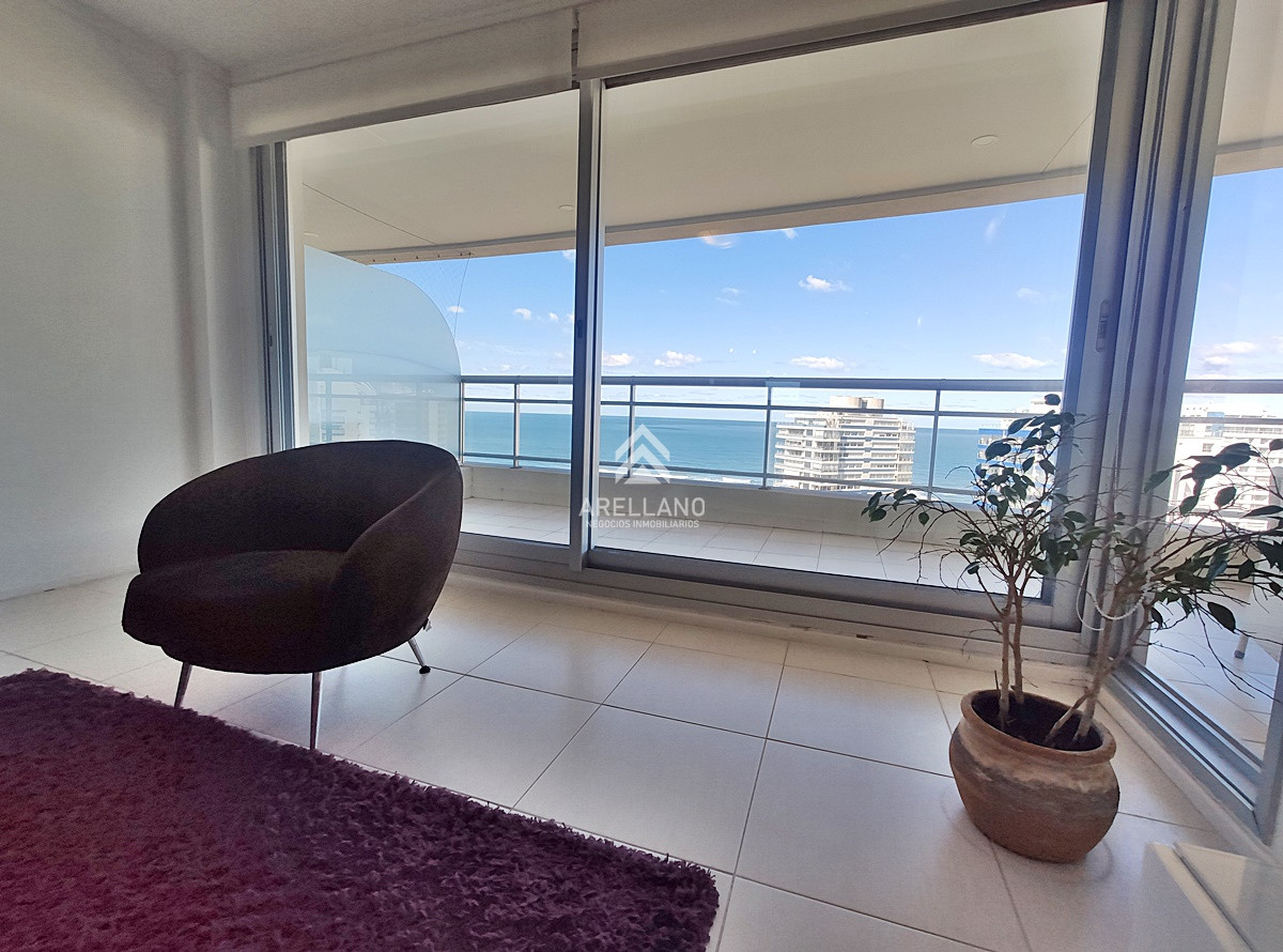 Apartamento ID.1445 - Venta apartamento 3 dormitorios y dependencia 