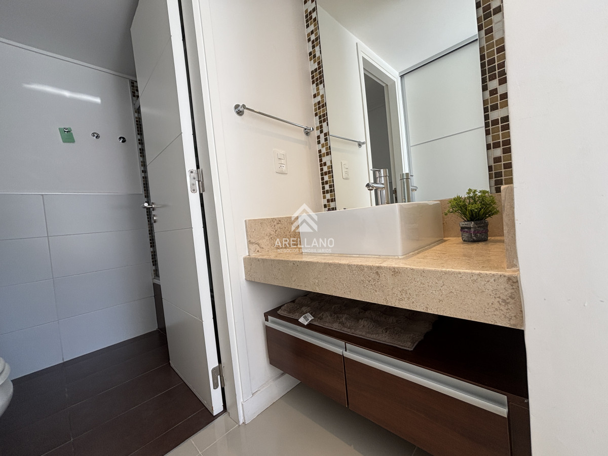 Apartamento ID.1234 - Apartamento piso alto en Forest Tower II Playa Brava 2 dormitorios