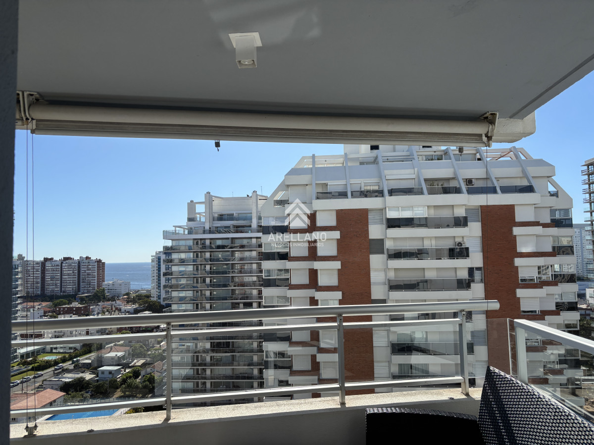 Apartamento ID.1234 - Apartamento piso alto en Forest Tower II Playa Brava 2 dormitorios