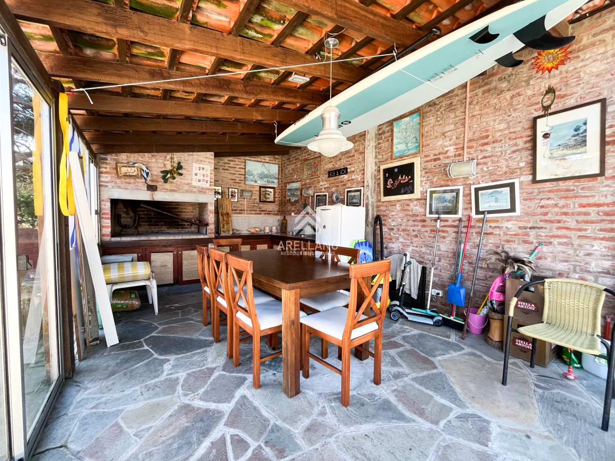 Casa ID.4121 - Casa en venta, Cantegril, Punta del Este 3 dormitorios