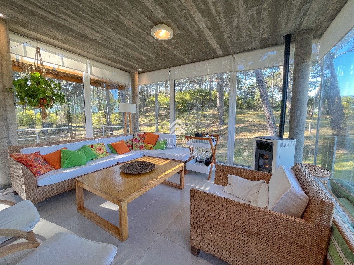 Casa ID.3652 - Casa en venta 3 dormitorios en Club del Lago