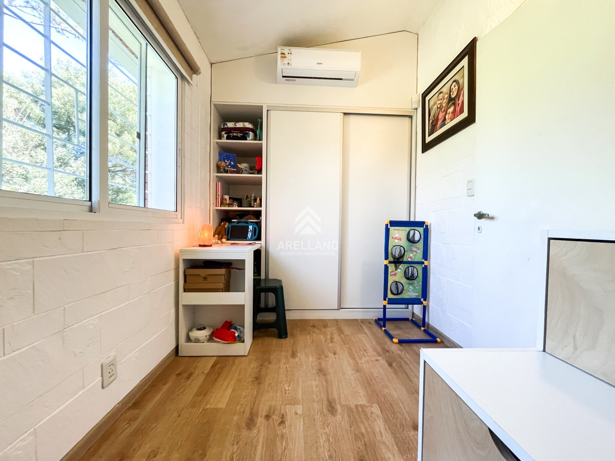 Casa ID.4121 - Casa en venta, Cantegril, Punta del Este 3 dormitorios