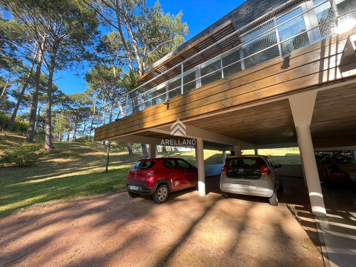 Casa ID.3652 - Casa en venta 3 dormitorios en Club del Lago