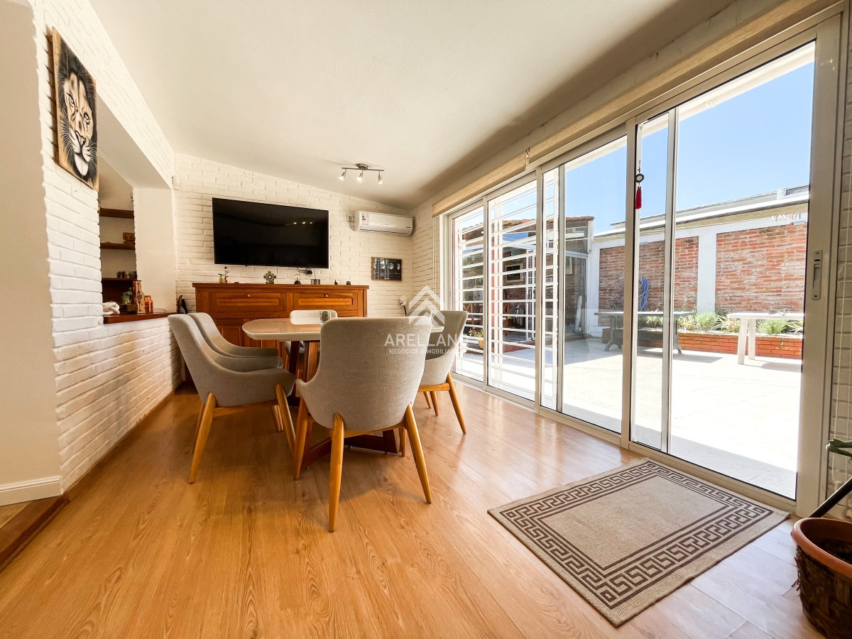 Casa ID.4121 - Casa en venta, Cantegril, Punta del Este 3 dormitorios