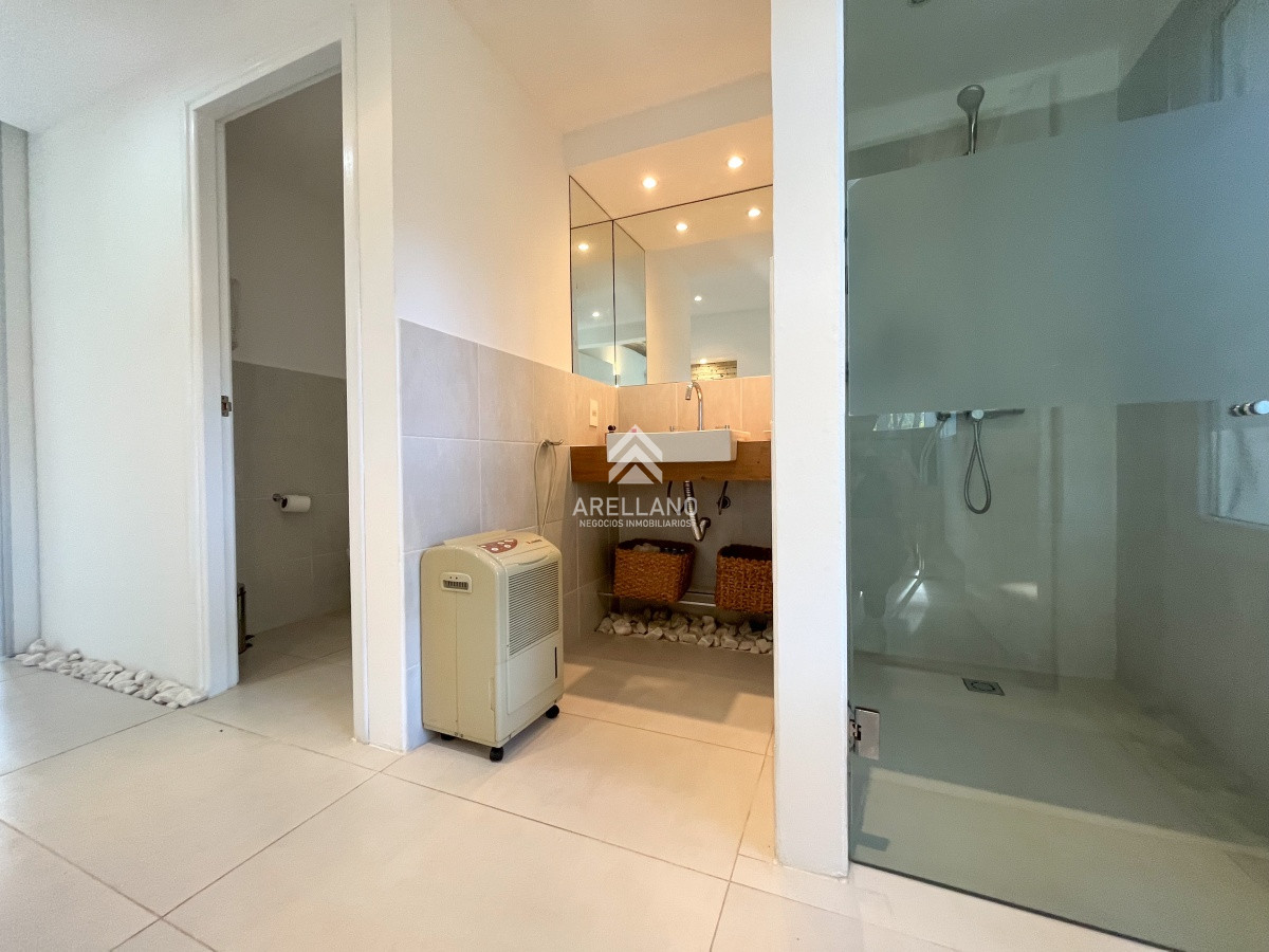 Casa ID.3652 - Casa en venta 3 dormitorios en Club del Lago