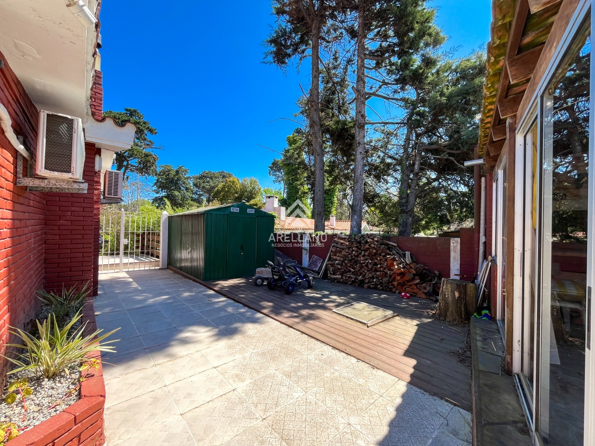 Casa ID.4121 - Casa en venta, Cantegril, Punta del Este 3 dormitorios