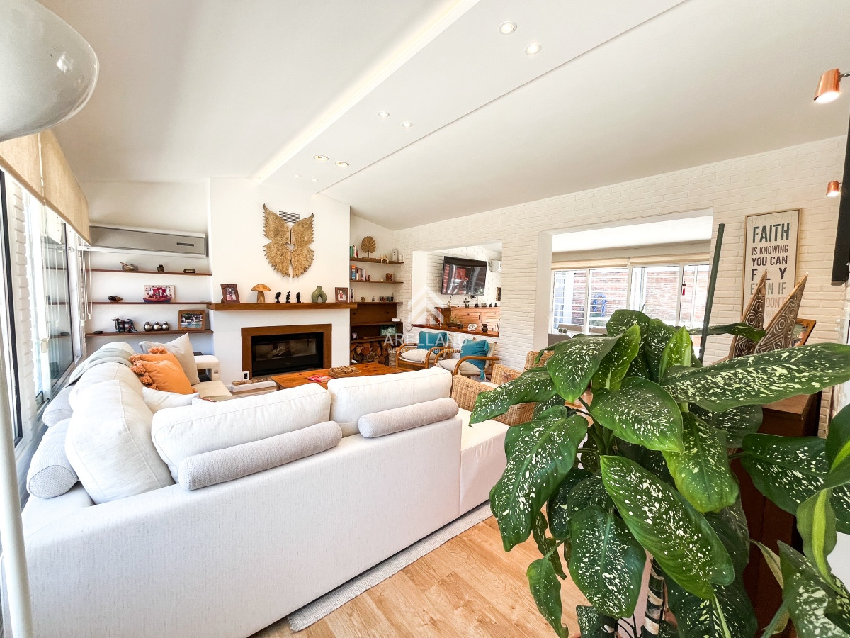 Casa ID.4121 - Casa en venta, Cantegril, Punta del Este 3 dormitorios