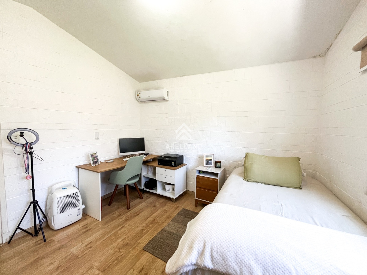 Casa ID.4121 - Casa en venta, Cantegril, Punta del Este 3 dormitorios