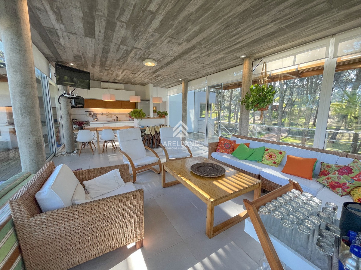 Casa ID.3652 - Casa en venta 3 dormitorios en Club del Lago