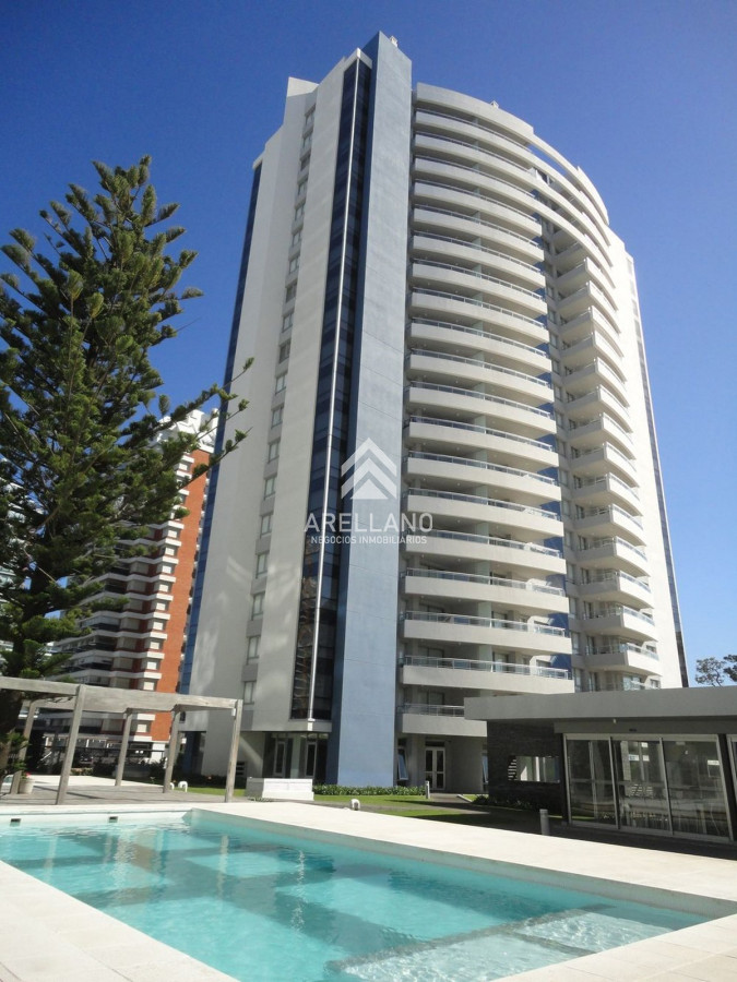 Apartamento ID.1234 - Apartamento piso alto en Forest Tower II Playa Brava 2 dormitorios