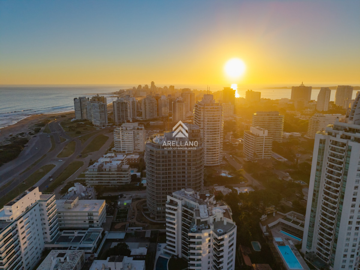 Apartamento ID.5780 - Venta Apartamento 1 dormitorio a estrenar a pasos de playa brava