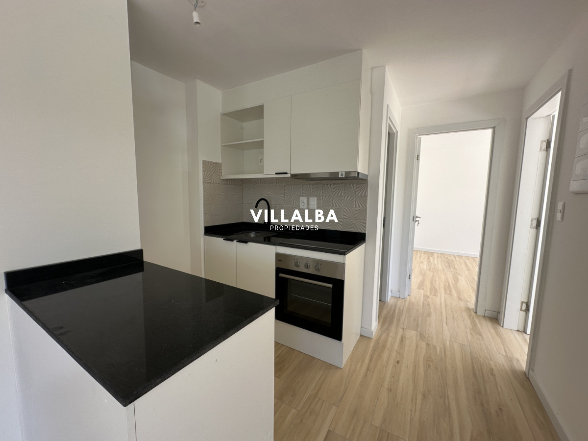 Apartamento ID.4217 - Apartamento en venta de 2 dormitorios, Aidy Grill, Punta del Este.