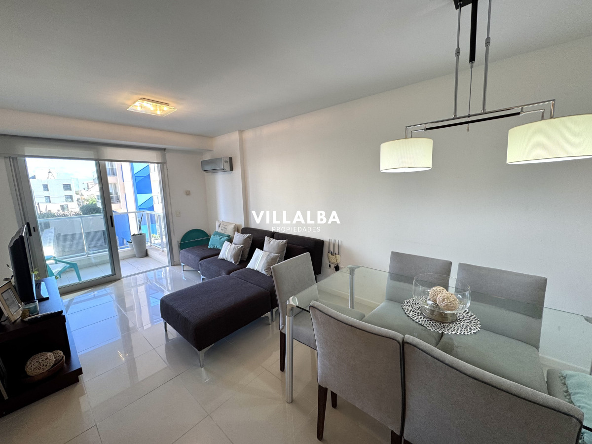 Apartamento ID.3682 - Apartamento de 2 dormitorios en Torre con servicios