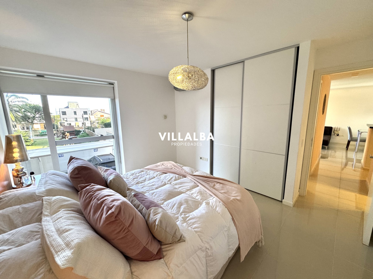 Apartamento ID.3682 - Apartamento de 2 dormitorios en Torre con servicios