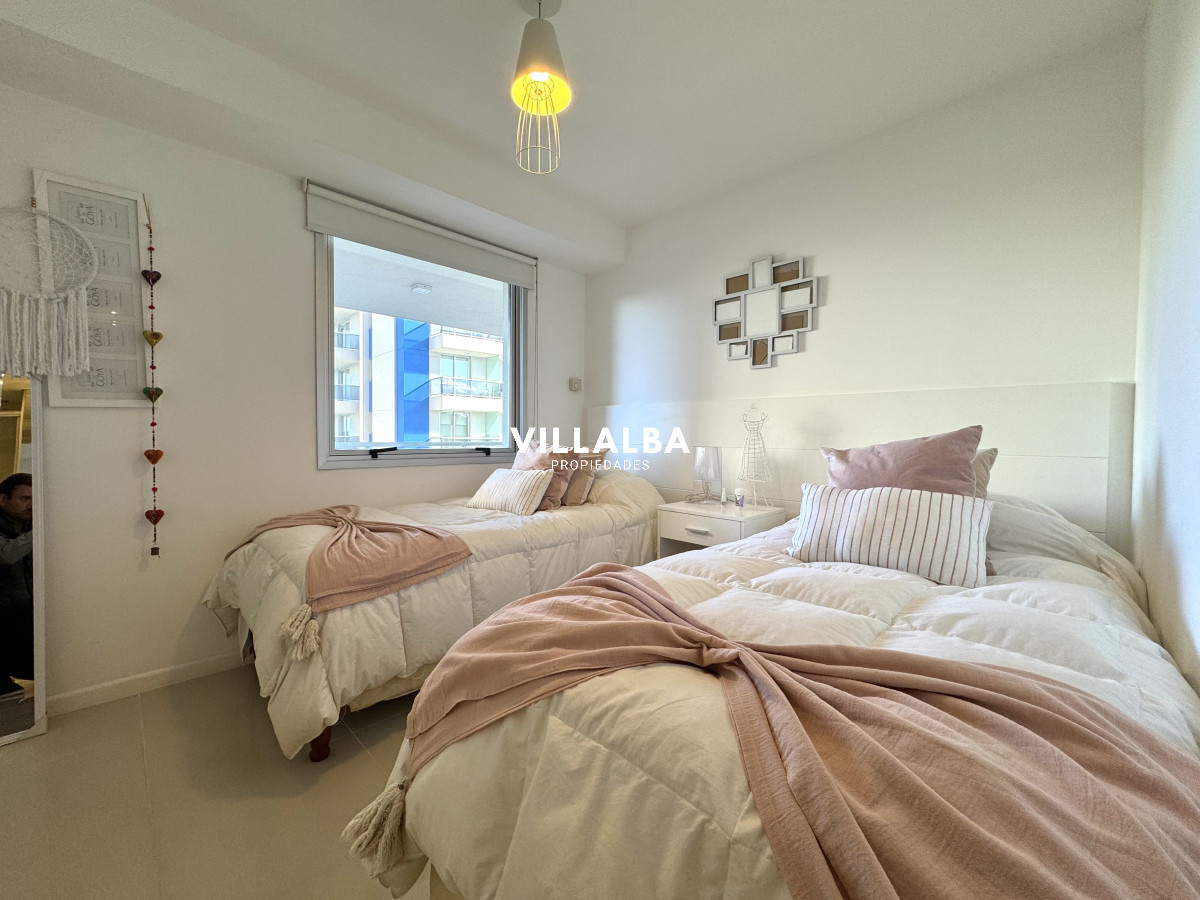 Apartamento ID.3682 - Apartamento de 2 dormitorios en Torre con servicios