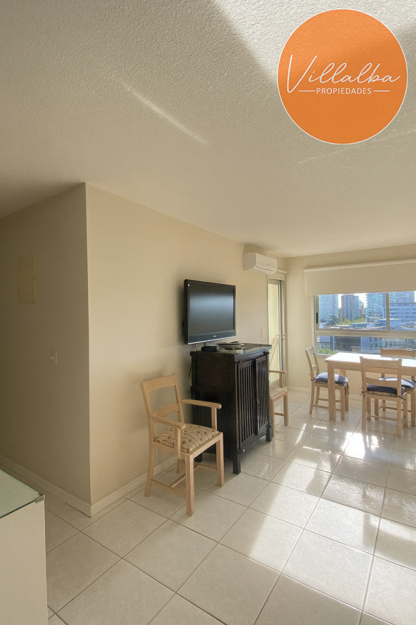 Apartamento ID.3680 - Luminoso y cómodo apartamento en edificio de la Av. Roosevelt