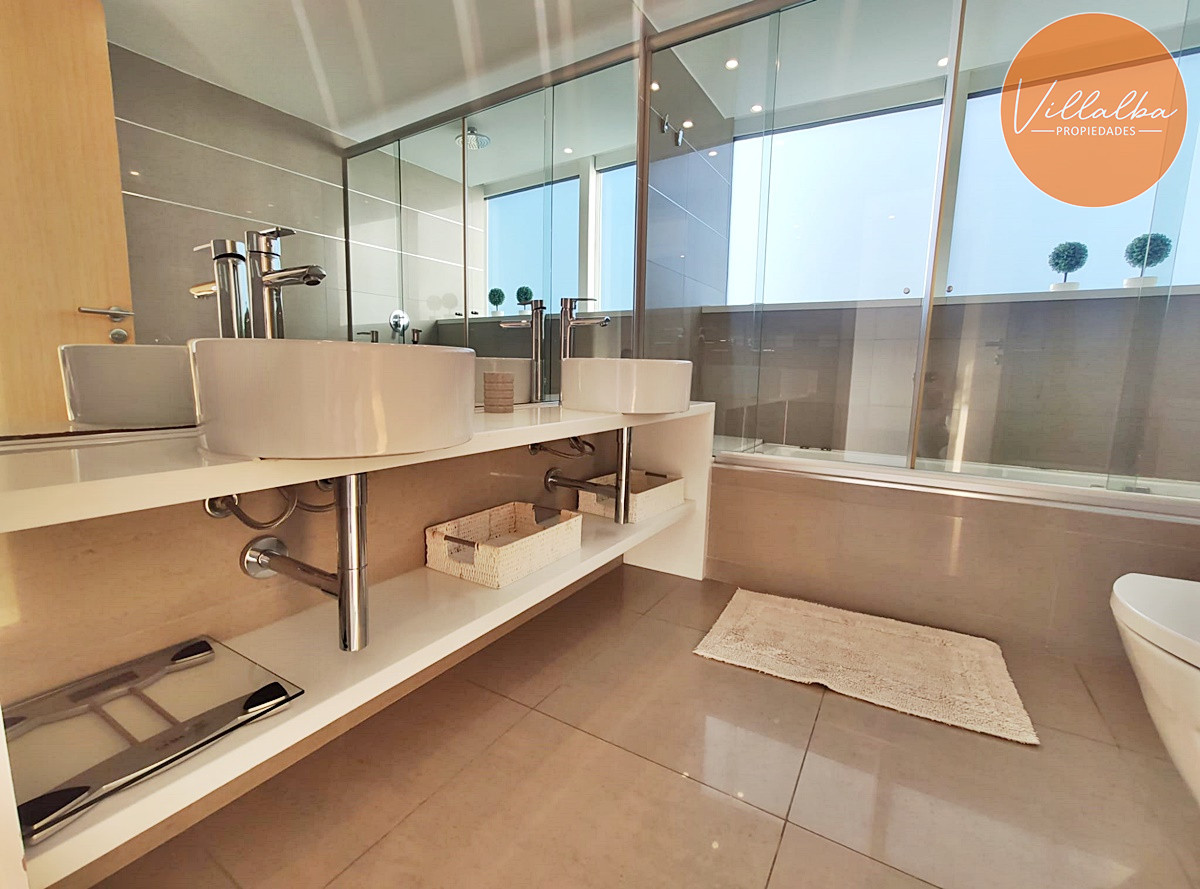 Apartamento ID.1519 - Excelente planta esquinera con vista a Mansa, edificio moderno