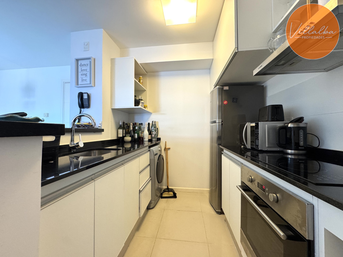 Apartamento ID.3682 - Apartamento de 2 dormitorios en Torre con servicios