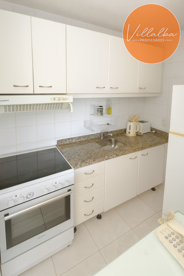 Apartamento ID.3680 - Luminoso y cómodo apartamento en edificio de la Av. Roosevelt