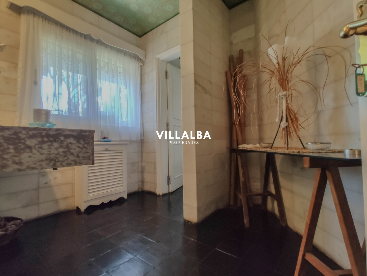 Apartamento ID.566 - Casa en venta el Playa Mansa, Punta del Este 