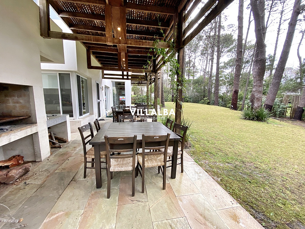 Apartamento ID.951 - Casa en barrio privado en Punta del Este. Laguna Blanca